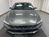 New 2025 Hyundai Elantra Limited image 4