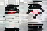 Used 2017 Toyota Sienna XLE image 3