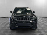 Used 2022 Jeep Grand Cherokee Overland w/ Luxury Tech Group IV image 4
