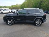 Used 2019 Jeep Cherokee Latitude Plus w/ Cold Weather Group image 2