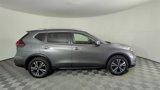 Used 2019 Nissan Rogue SV w/ Premium Package image 3
