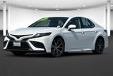 Used 2022 Toyota Camry SE image 2