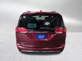 Used 2017 Chrysler Pacifica Touring-L image 6