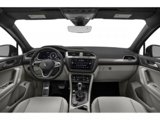 Used 2022 Volkswagen Tiguan SE R-Line image 4