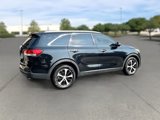 Used 2017 Kia Sorento EX image 5
