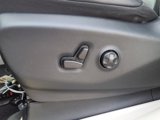 Used 2023 Chrysler Pacifica Touring-L image 4