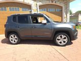 Used 2016 Jeep Renegade Limited image 2