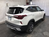 Used 2023 Kia Seltos S w/ Navigation Package image 3