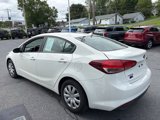 Used 2017 Kia Forte LX image 4