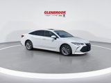 Used 2020 Toyota Avalon XLE image 2