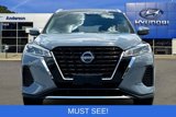 Used 2023 Nissan Kicks SV image 2