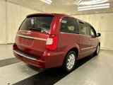 Used 2016 Chrysler Town & Country Touring w/ Driver Convenience Group image 2