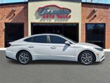 Used 2021 Hyundai Sonata SEL w/ Convenience Package image 2