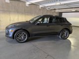 Used 2022 Porsche Macan image 2