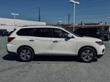 Used 2019 Nissan Pathfinder SL image 3