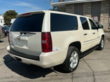 Used 2008 Chevrolet Suburban LTZ w/ LTZ Preferred Equipment Group image 3