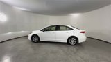 Used 2022 Toyota Corolla LE image 5