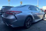 Used 2019 Toyota Camry SE image 3