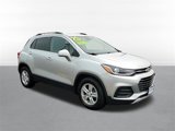 Used 2020 Chevrolet Trax LT w/ LT Convenience Package image 3