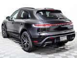 Certified 2023 Porsche Macan image 3