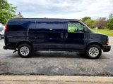 Used 2009 GMC Savana 1500 AWD image 2