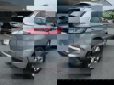 Used 2024 Ford Edge Titanium image 3