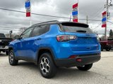 Used 2022 Jeep Compass Trailhawk w/ Trailhawk Elite Group image 5