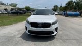 Used 2019 Kia Sorento LX image 3