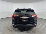 Used 2022 GMC Terrain SLE w/ Driver Convenience Package image 4