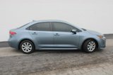 Used 2022 Toyota Corolla LE image 3