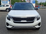 Used 2023 Kia Seltos S w/ Navigation Package image 3