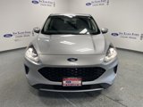 Used 2020 Ford Escape SE image 2