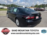Used 2022 Toyota Camry LE image 5