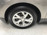 Used 2018 Chevrolet Equinox LT image 2