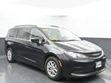 Used 2021 Chrysler Voyager Lxi image 2