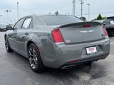 Used 2018 Chrysler 300 Touring w/ Sport Appearance Package image 4