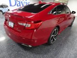 Used 2018 Honda Accord Sport image 5