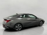 New 2025 Hyundai Elantra SEL image 2