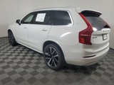 Used 2022 Volvo XC90 T6 Momentum image 4