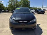Used 2023 Chrysler Voyager LX image 3