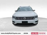 Used 2018 Volkswagen Tiguan SE image 2