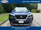 Used 2023 Nissan Rogue SL image 2