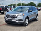 Used 2022 Ford Edge SE image 2