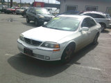 Used 2000 Lincoln LS image 2