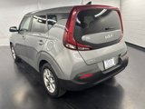 Used 2022 Kia Soul LX w/ Technology Package image 5