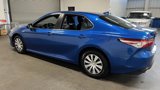 Used 2020 Toyota Camry LE image 5
