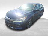 Used 2017 Honda Accord Sport image 2
