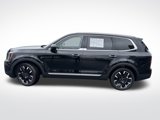 Used 2023 Kia Telluride SX Prestige image 2