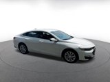 Used 2024 Chevrolet Malibu LT image 2