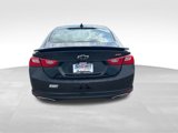 Used 2022 Chevrolet Malibu RS image 4